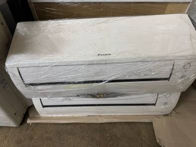 Daikin 1.5hp (air conditioner) RV35AV1M