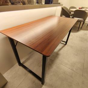 home office table  lengx widx heig :140x70x72