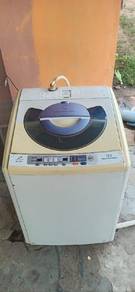 Mesin basuh 11.0kg Hitachi auto