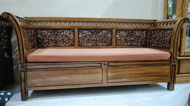 kerusi antik