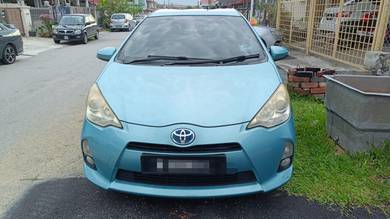 Toyota Prius c (HYBRID) in Puchong, SGR