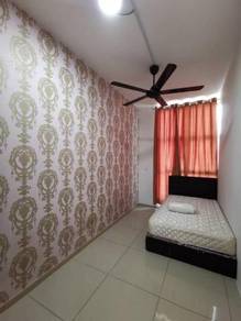 Room in Shah Alam, SGR