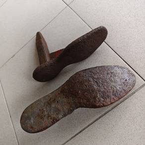 Repair Tool Kasut Besi Antik Vintage Classic