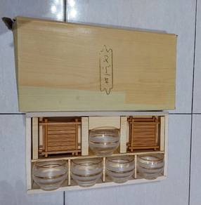 [NEW/DEADSTOCK] Premium Japanese Gold-Rimmed Glass