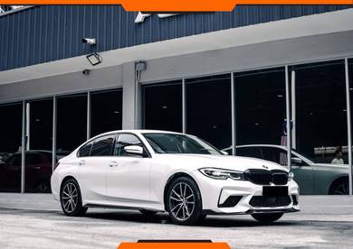 BMW 320i 20i SPORT in Others, SGR