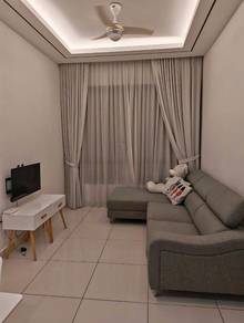 Condominium For Rent in Milano Eight