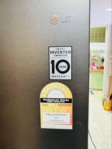 LG Smart Inverter Refrigerator 209L (GN-B222SQBB)