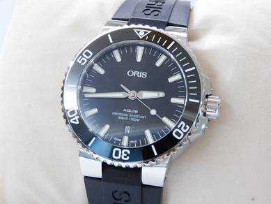 43.5mm Oris Aquis Diver Black