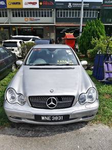 Mercedes Benz C180 180 K (CBU) in Serdang, KUL