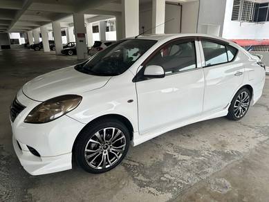 Nissan Almera E in Jelutong, PNG