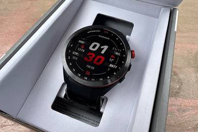 Garmin Approach S70 Black 47mm 