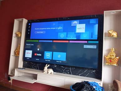 LG 75" Smart AI TV – Excellent Condition