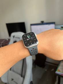 Apple Watch Series 8