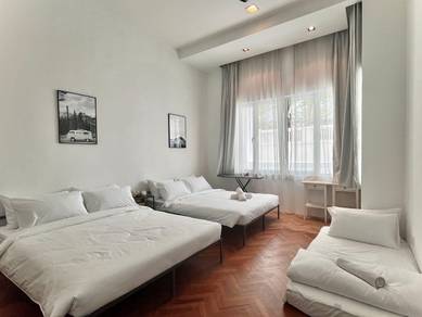 Service Residence For Sale in The Suites @ Waterside (Straits Quay)