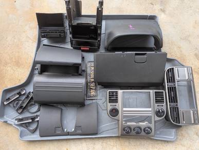 NISSAN XTRAIL T30 PaRTS LOOSE