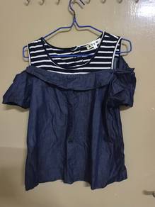 Women top clothes