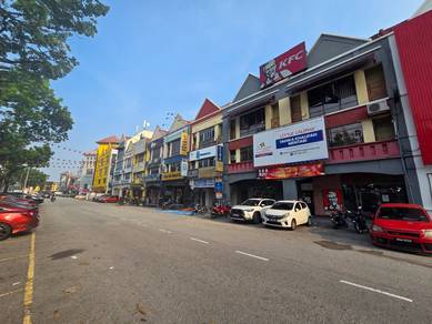 Shop lot For Sale in Bandar Sunway,SGR