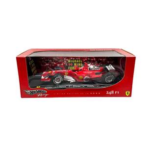 Hotwheels 1/18 Ferrari 248 F1 5 Schumacher 90 wins