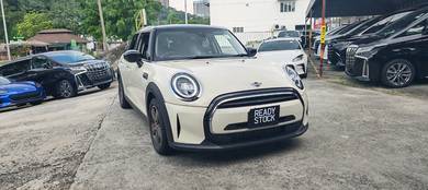Mini Cooper in Cheras, KUL