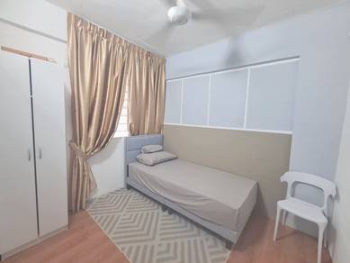 Room in Putrajaya, PJY