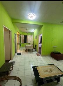 Apartment For Rent in Beverly Hills 1