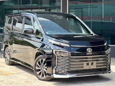 Toyota Voxy S-Z in Petaling Jaya, SGR