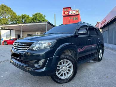 Toyota Fortuner V in Banting, SGR