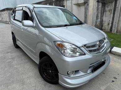 Toyota Avanza G in Desa Petaling, KUL