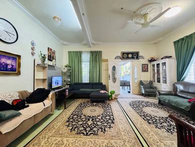 2-storey Terraced House For Sale in Banting,SGR