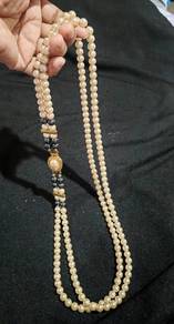Elegant Pearl necklace 