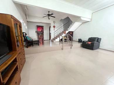 2-storey Terraced House For Sale in Greenlane,PNG