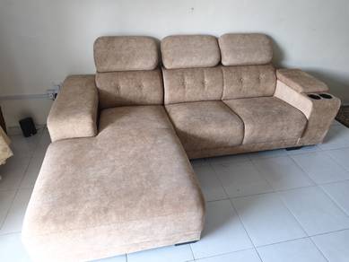 Sofa L-SHAPE UNTUK DIJUAL – (NEGO)