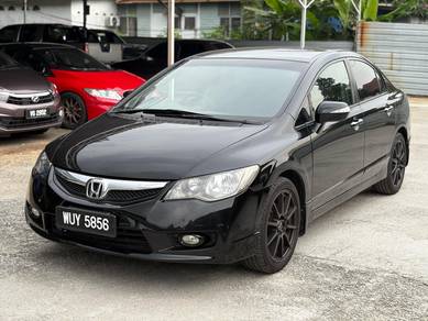 Honda Civic S-L iVTEC in Kajang, SGR