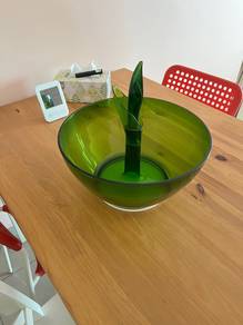 fruits container with knife