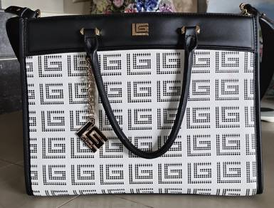 Guy Laroche Handbag