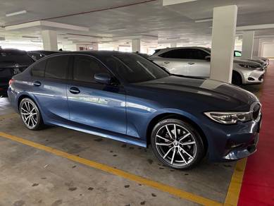 BMW 320i 20i SPORT in Seri Kembangan, SGR