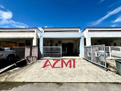 Terraced House For Sale in Miri,SWK
