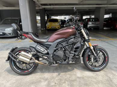 Benelli TRK 502 X