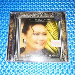 Dato' Khadijah Ibrahim - Satu Penghargaan VCD