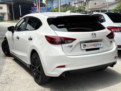 Mazda 3 HATCHBACK SKYACTIV (CKD) in Cheras, SGR