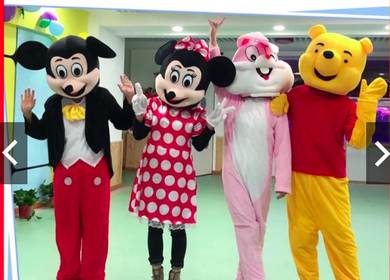 Cartoon Mascot for sale - Mickey, Minnie, Pooh Bea
