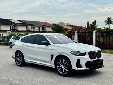 2022 BMW X4 xDRIVE30i 
