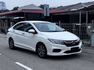 Honda City GM6 E in Perai, PNG