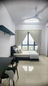 Studio For Rent in Midlands City