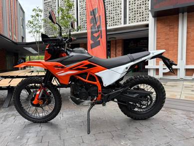 KTM 390 Duke