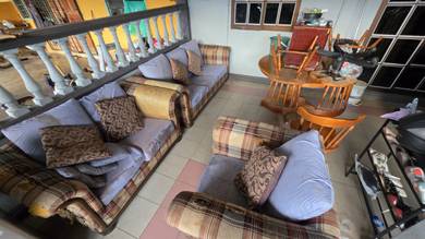 321 Sofa with pillow cover