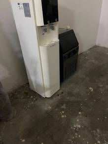 cuckoo dispenser 