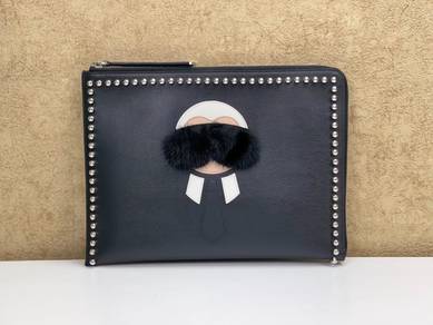 [SALES] Fendi 8M0370 Karlito Studs Clutch