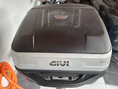 USED GIVI Box 32L For Sell