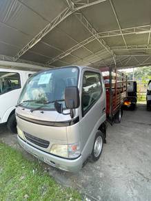 Toyota Dyna 10 Feet Wooden Cargo